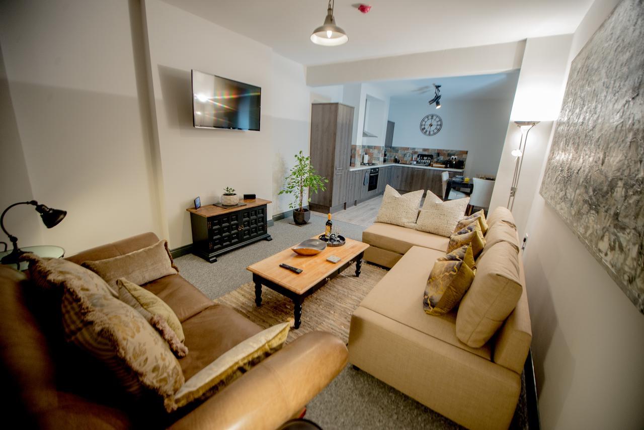 Barnston House - Heswall - Spacious Homely Holiday Home By Rework Accommodation Buitenkant foto