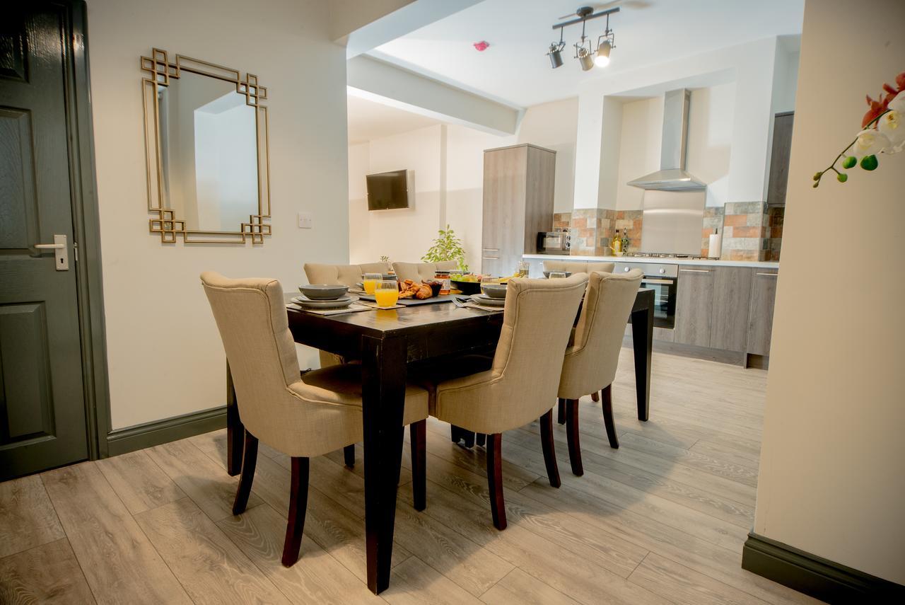 Barnston House - Heswall - Spacious Homely Holiday Home By Rework Accommodation Buitenkant foto